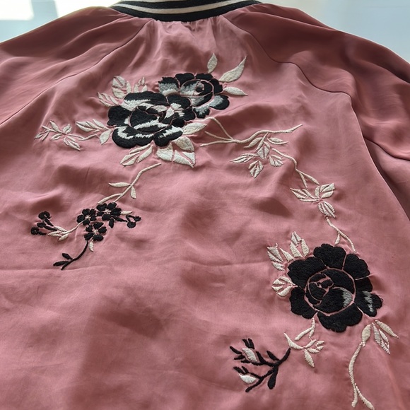 Billabong track jacket, size medium. - Picture 7 of 7